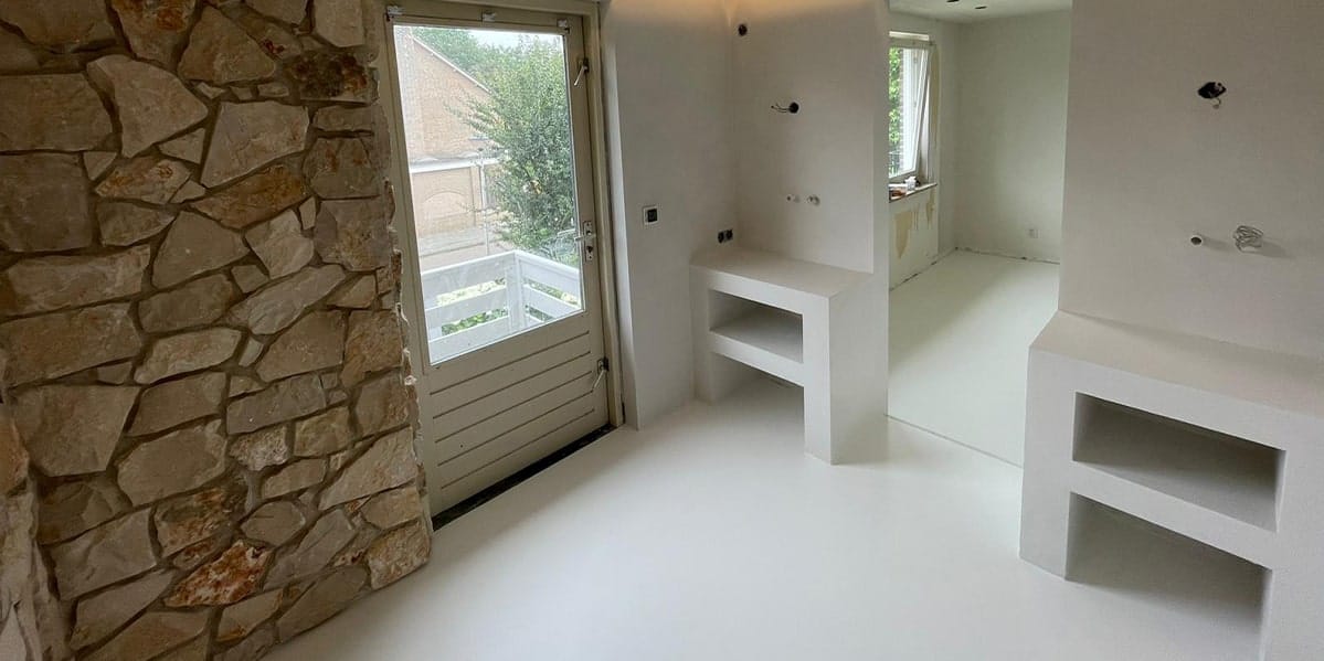 gietvloer-kleine-ruimte-Helmond